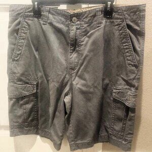 Gray Unionbay Cargo Shorts Size 38 - Length 22 1/2"
